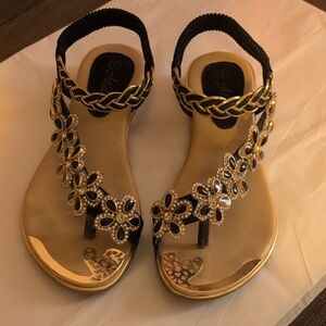 Catalina Gold and Black Floral Sandals